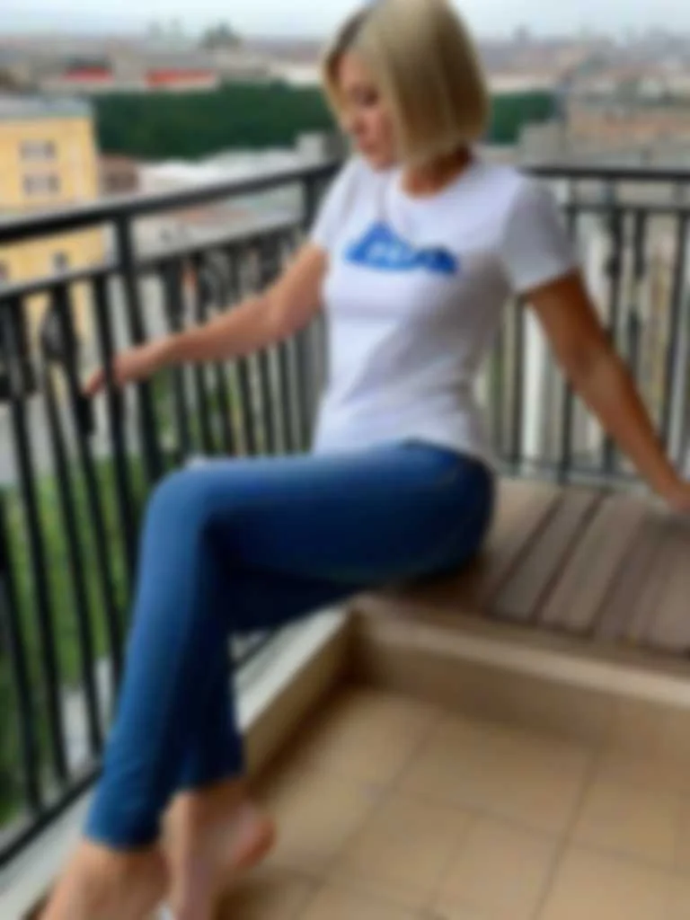 Полина